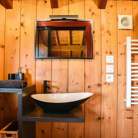 Eco-lodge Sur Pilotis - Piscine, Velo, Plancha - Entre Bayonne Et Hossegor Holiday home *