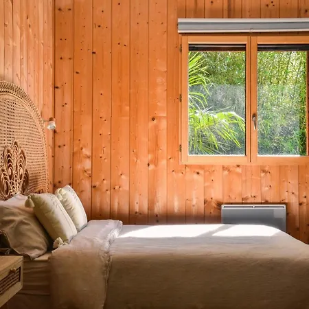 Holiday home Eco-lodge Sur Pilotis - Piscine, Velo, Plancha - Entre Bayonne Et Hossegor *